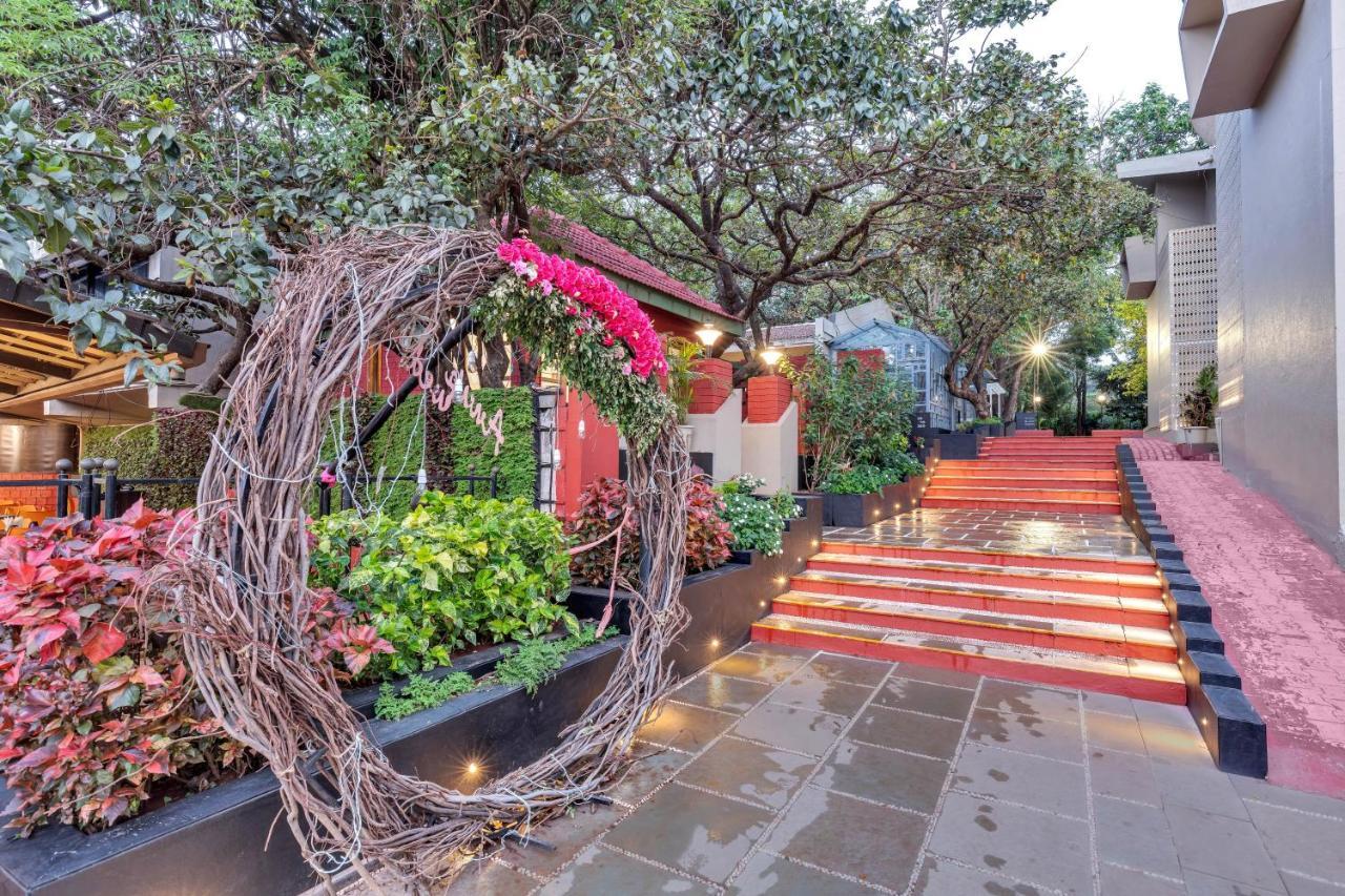 Club Mahindra Saj Mahabaleshwar Hotel Exterior photo