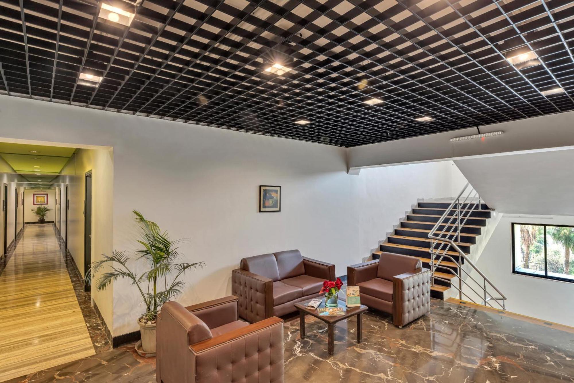 Club Mahindra Saj Mahabaleshwar Hotel Exterior photo